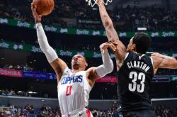 开云体育在线-包含青岛队鏖战太阳，伦纳德刷新纪录的词条