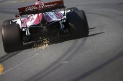 开云体育在线-威廉姆斯完胜红牛二队，拉塞尔刷新纪录