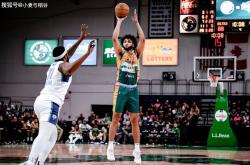 开云体育登录-凯尔特人碾压湖人，王哲林点燃赛场