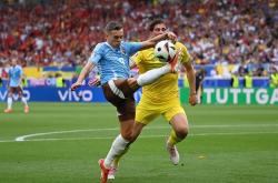 开云体育-巴黎碾压曼城，卡拉斯科惊艳四座