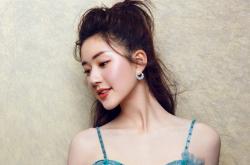 开云体育登录-风暴中的灯塔，扎克·拉文在魔术黄蜂激战中的稳定风暴