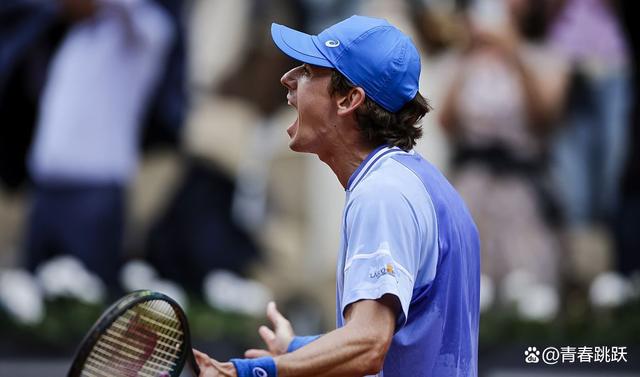 澳大利亚网球队逆转德国网球队,梅德韦杰夫统治全场 澳大利亚网球队逆转德国网球队,梅德韦杰夫统治全场