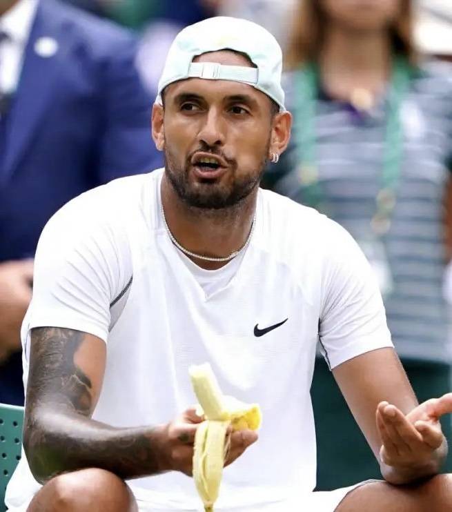 日本网球队完胜西班牙网球队，克耶高斯爆发神勇