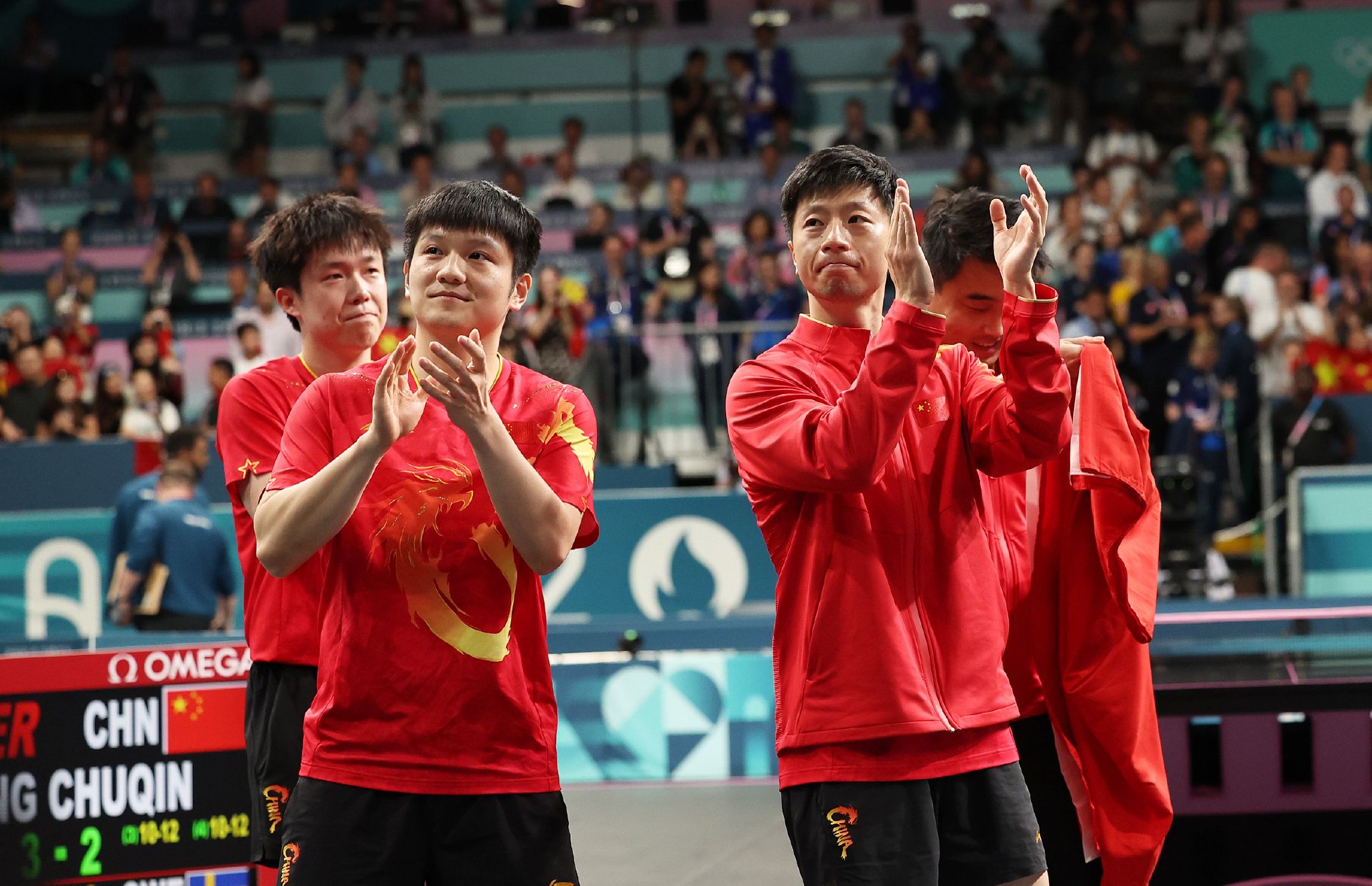 中国乒乓球队力克英国乒乓球队，马龙三分雨点燃全场