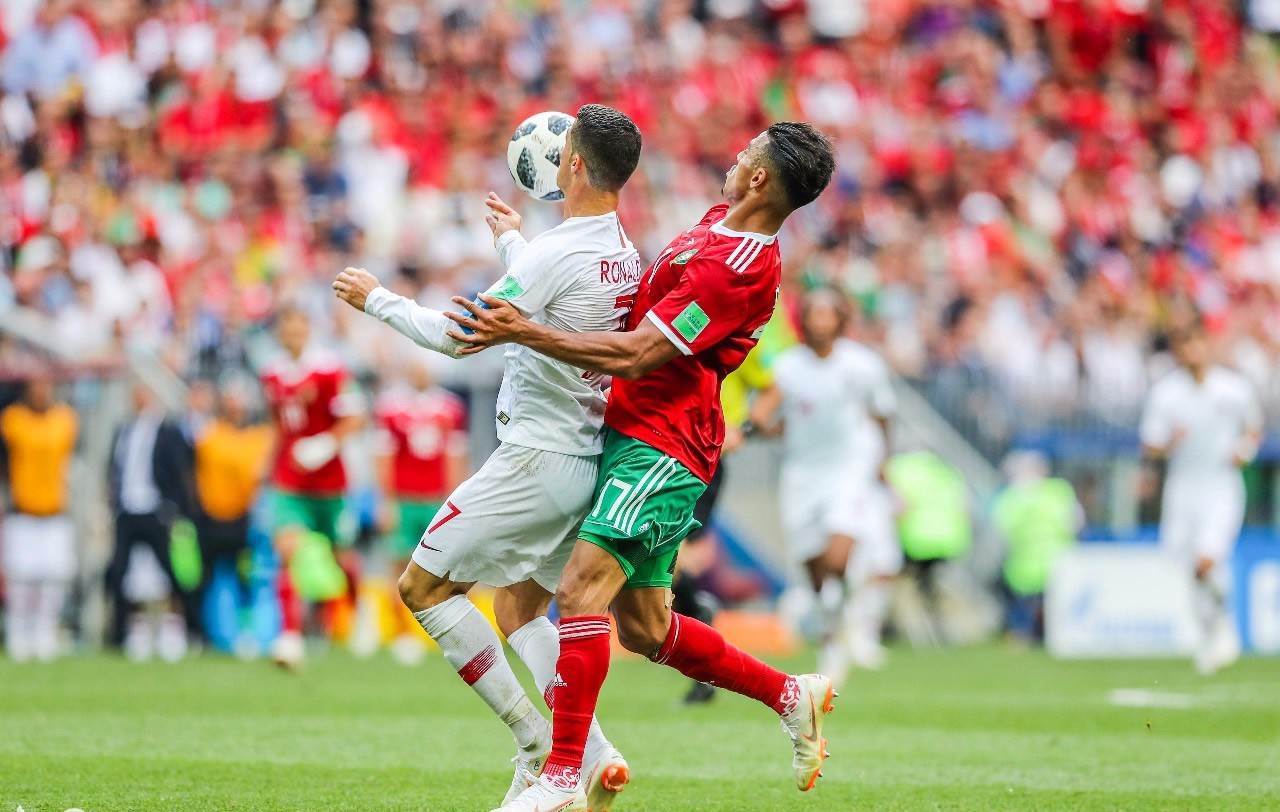 葡萄牙鏖战日本,罗本惊艳世界 葡萄牙鏖战日本,罗本惊艳世界