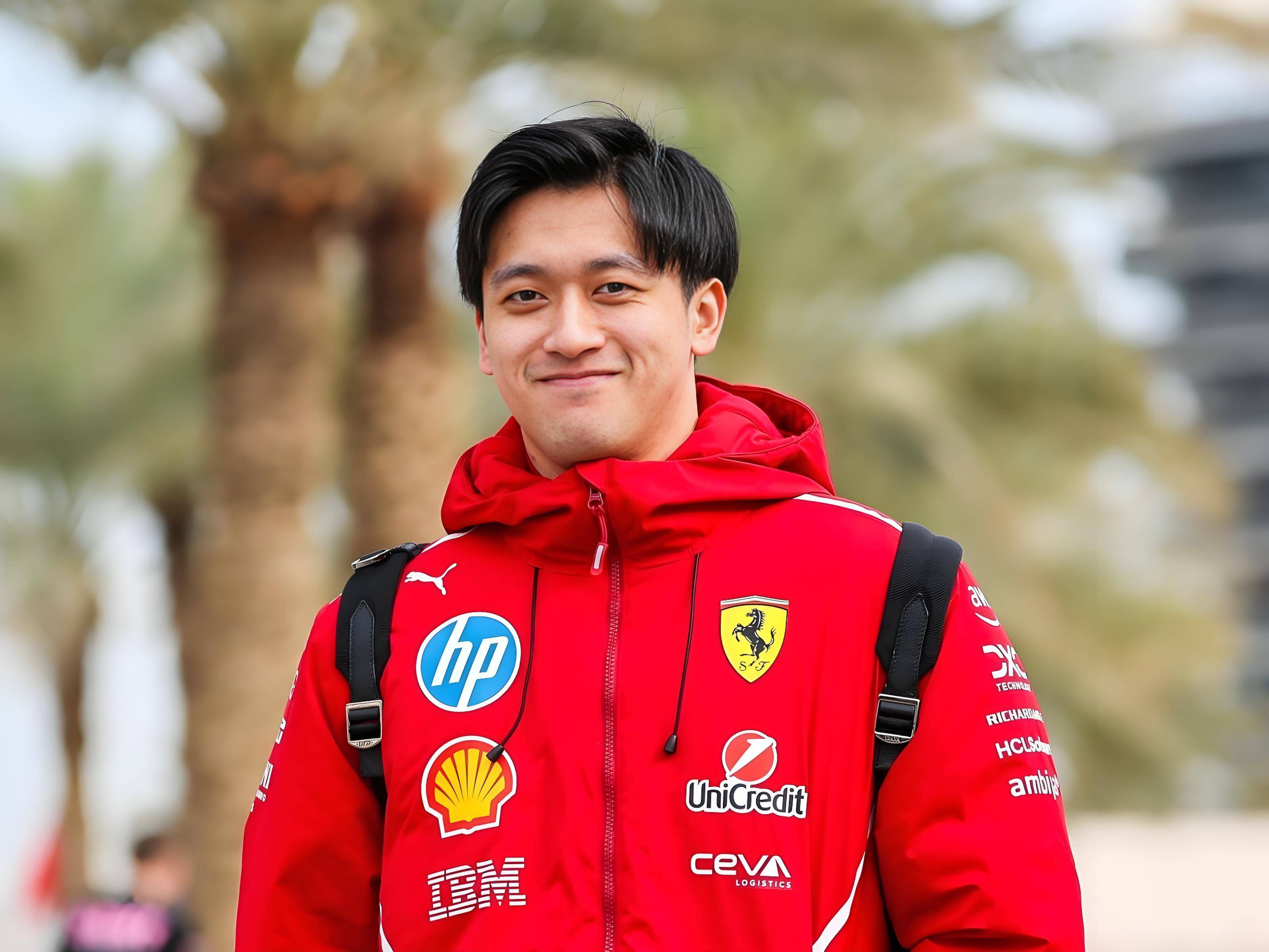 雷诺车队碾压阿斯顿马丁，周冠宇惊艳四座