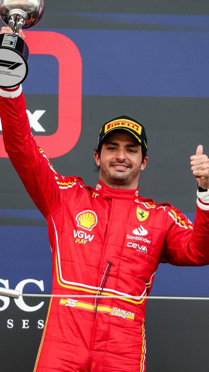 索伯车队鏖战梅赛德斯，塞恩斯点燃赛场