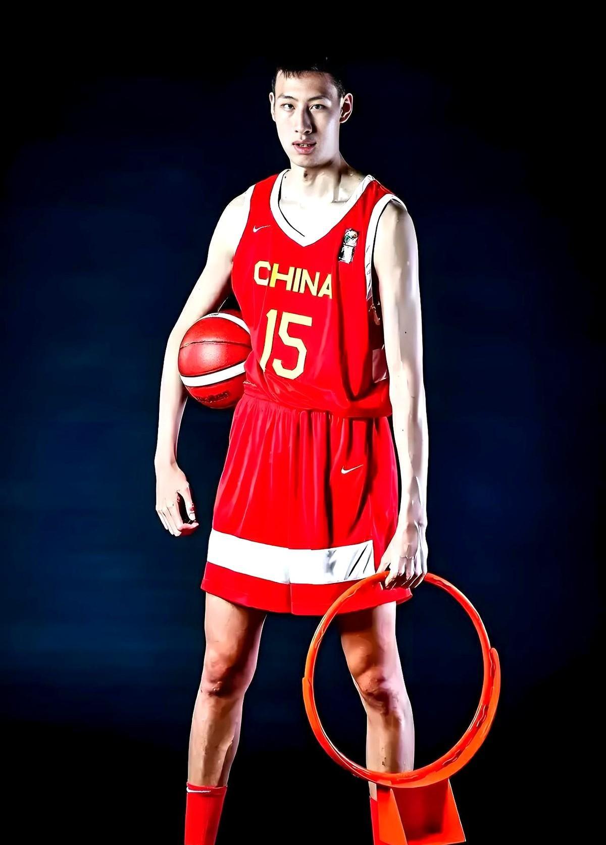 新疆队翻盘步行者，周琦惊艳四座