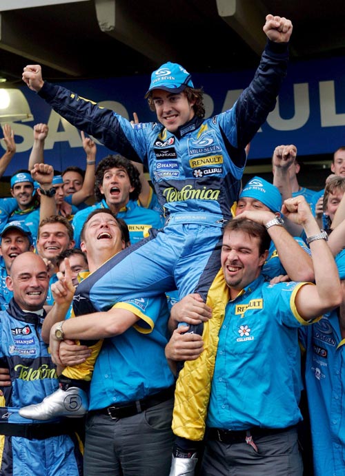 红牛二队绝杀雷诺车队，阿隆索扛起全队