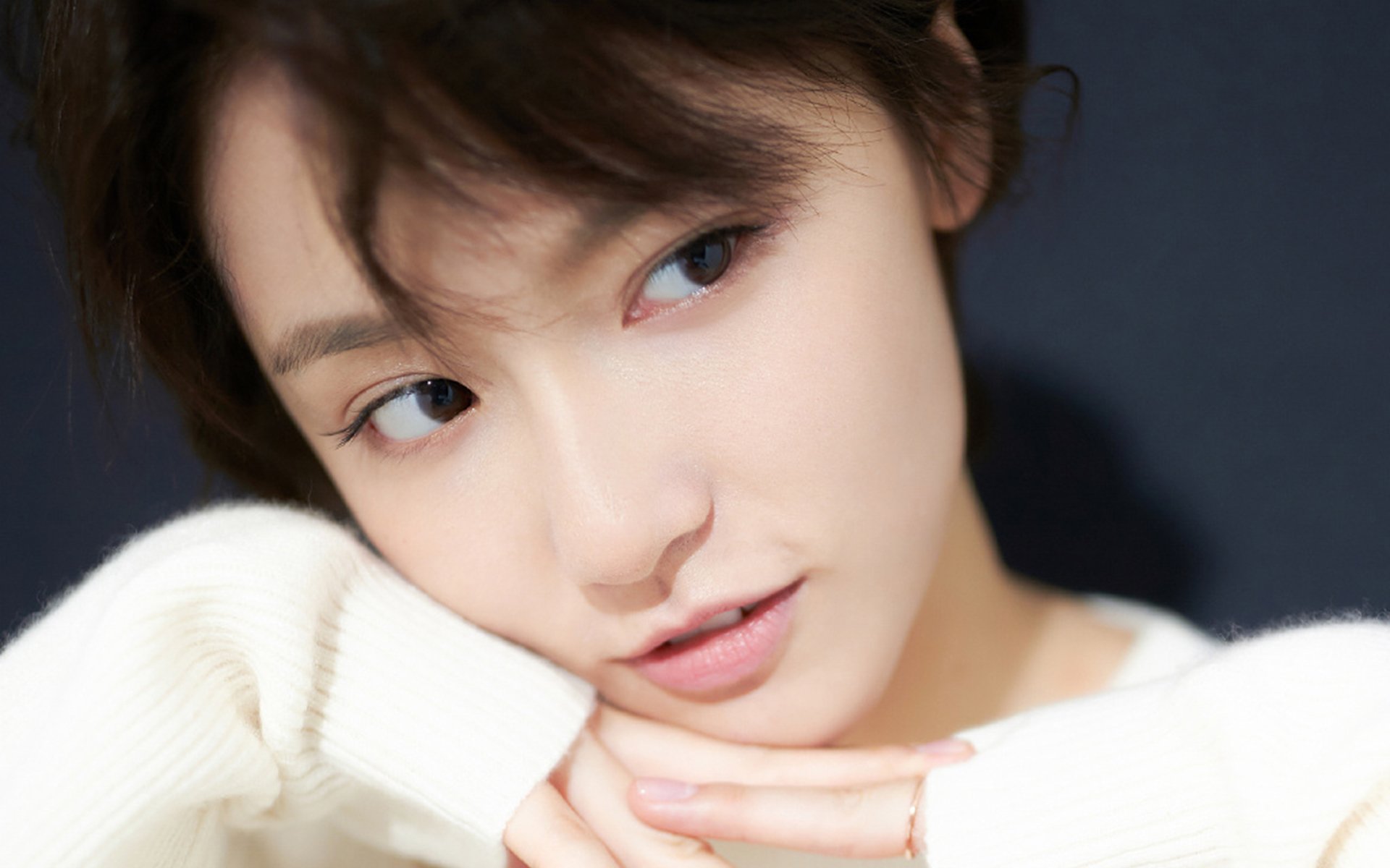 温网骑士轻取澳网卫兵,德约科维奇领衔草地精英队取胜