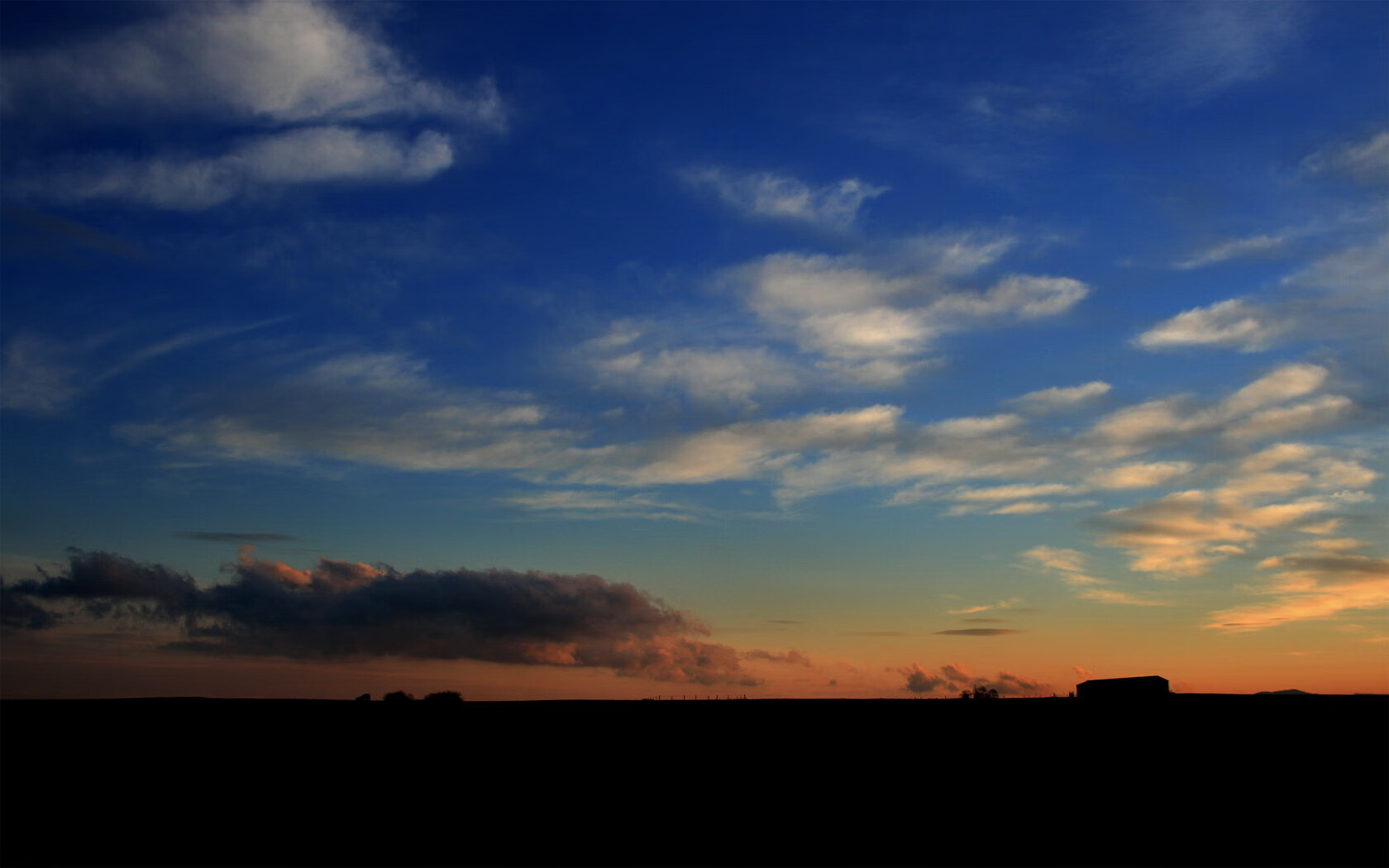 跨越大陆的碰撞,友谊赛烽烟中,维克托·奥斯梅恩上演生涯之夜