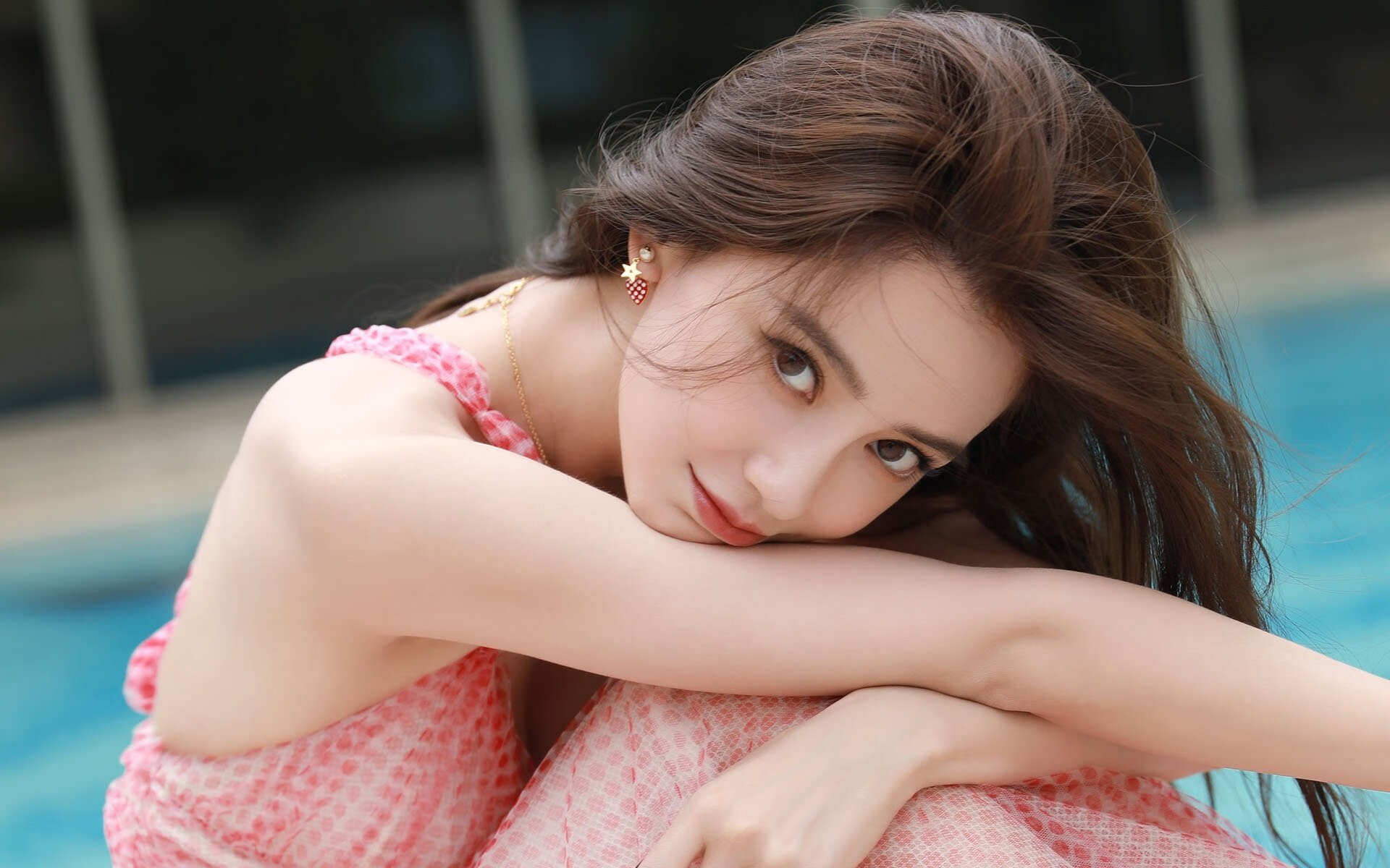 冰与火之歌，F1新规下的精密芭蕾与欧联杯里的北欧惊雷