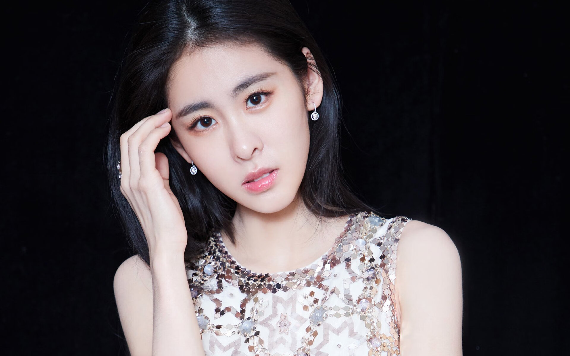 世纪恩怨今夜了断？新王加冕撕裂国家德比