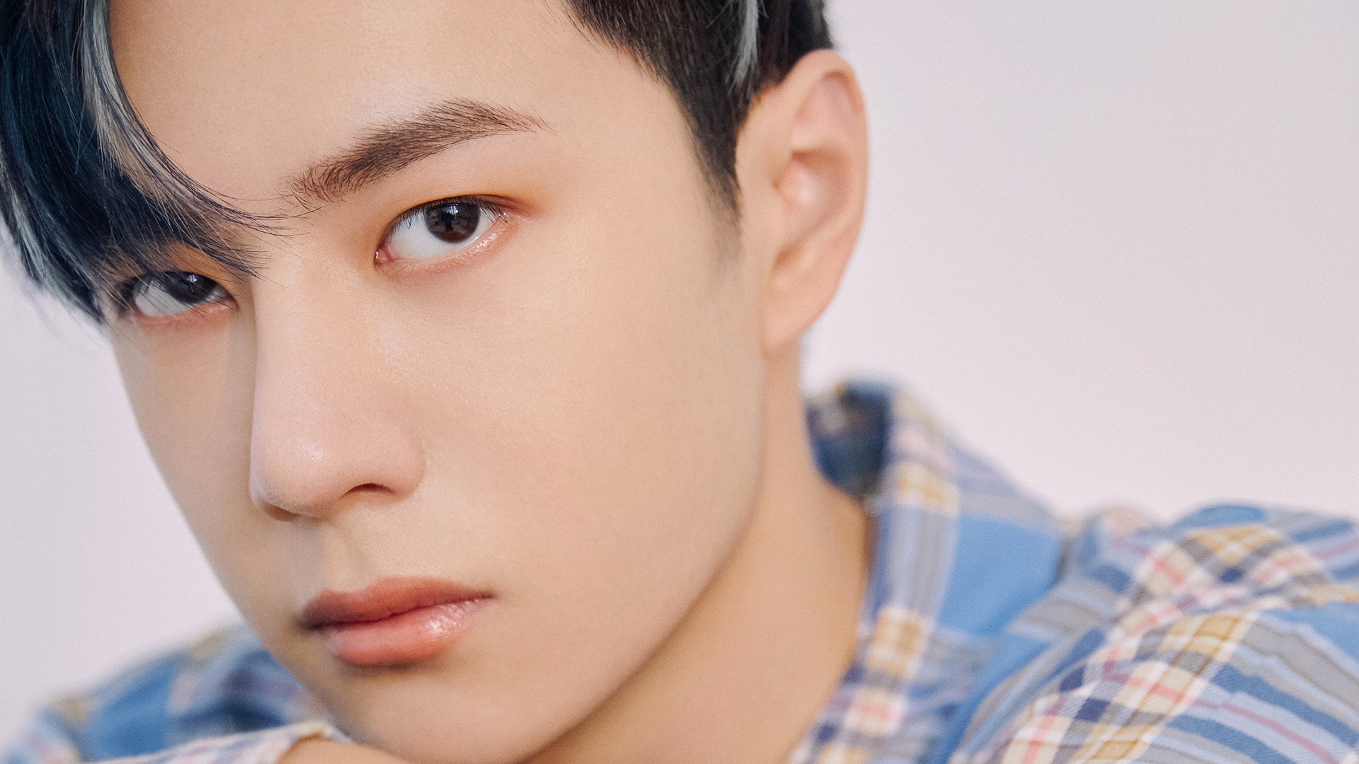 当红巨星莫兰特50分超级爆发，上海男篮逆袭老牌豪门马刺